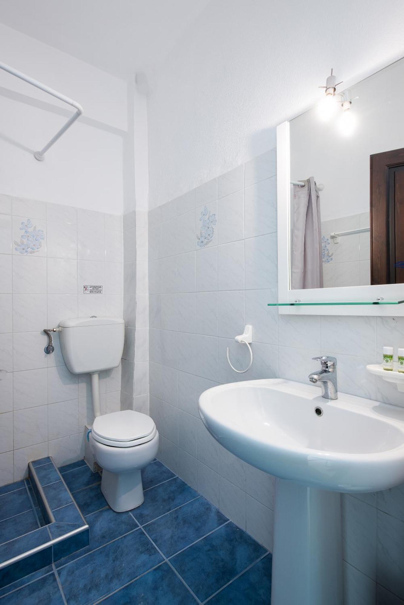 Kentrikon Rooms Лименария Екстериор снимка